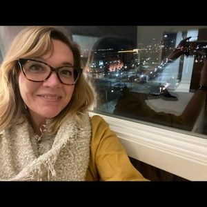 Meet your Posher, Cristy